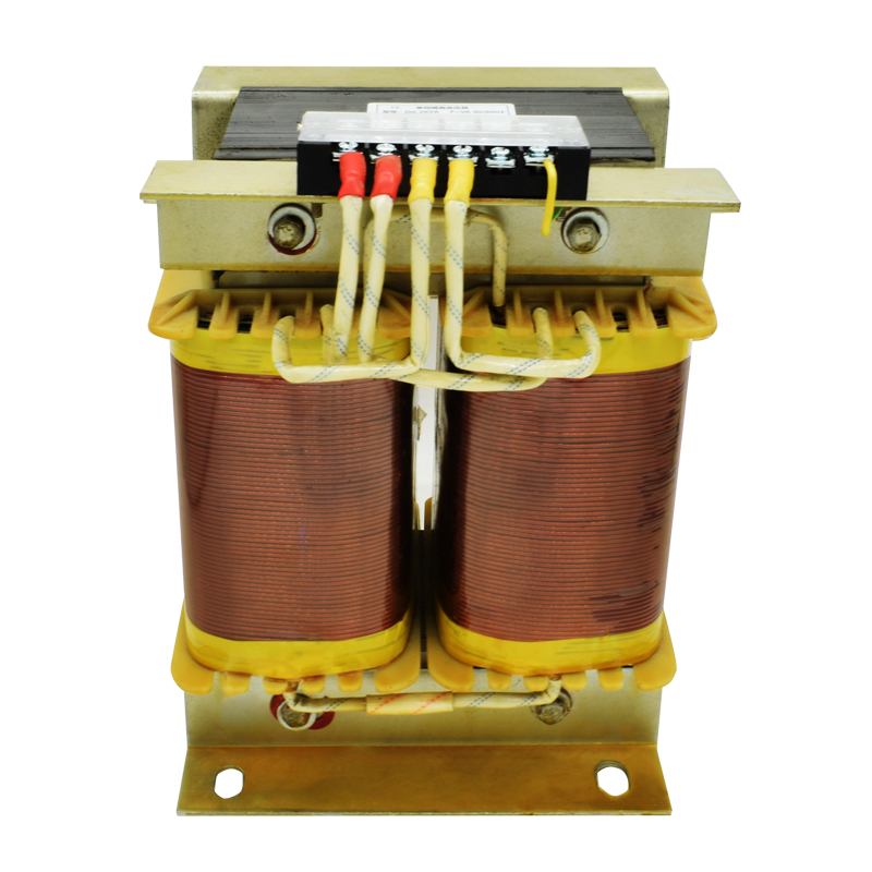 Single-phase isolation transformers